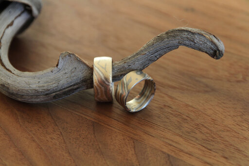 Galerie der Mokumegane Artisten